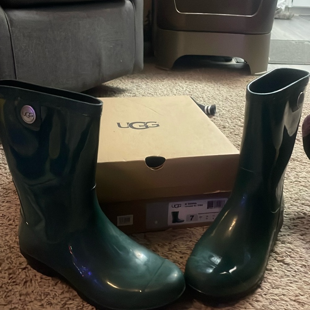 Ugg Rain Boots